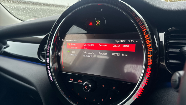 MINI Hatchback 1.5 Cooper Classic 3dr Auto Petrol Hatchback